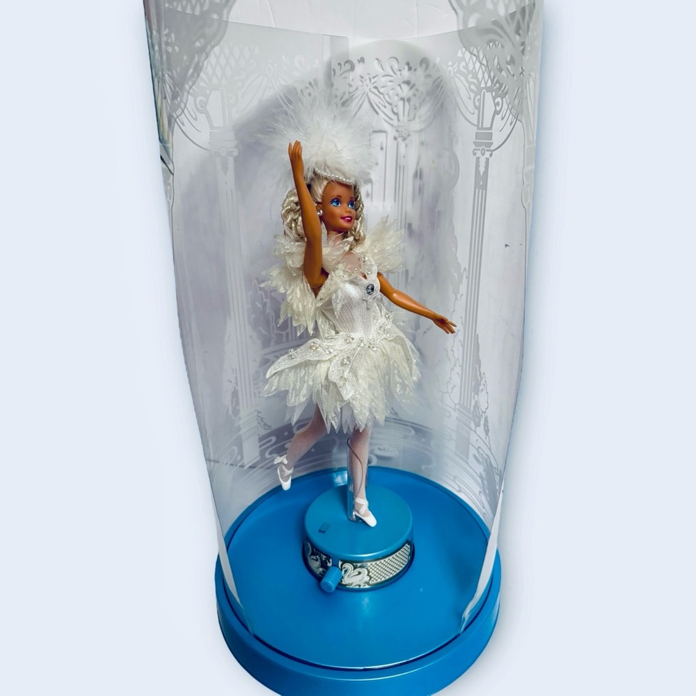 Vintage Barbie SWAN LAKE Music Box  #1648 MUSICAL BALLERINA DOLL 1991 w/ Box EC! - Picture 3 of 16